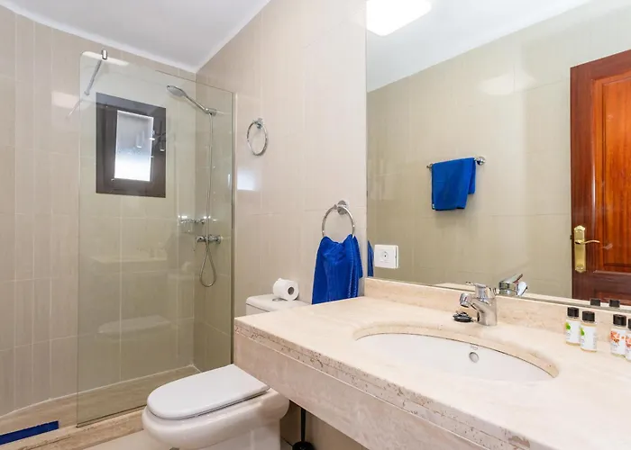 Golden - Pinos Lägenhet *